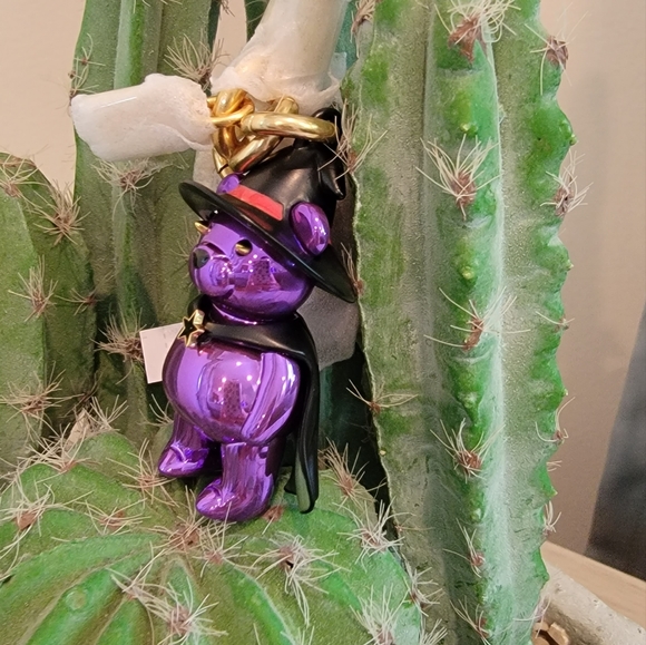 Coach Halloween witch 🧙‍♀️ bear charm - Picture 4 of 7